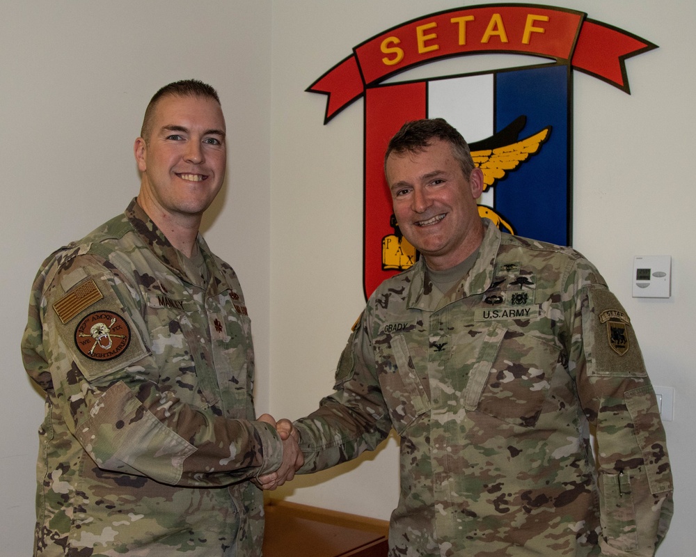 Michigan National Guard leadership delegation visits SETAF-AF in Italy