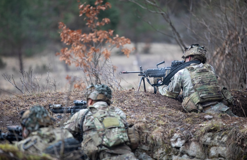 173rd Airborne Brigade conducts blank-fire and tactical movement training in Slovenia