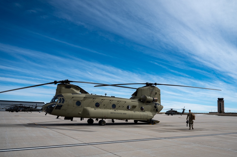 Defenders Prepare for Army Air Assault Course