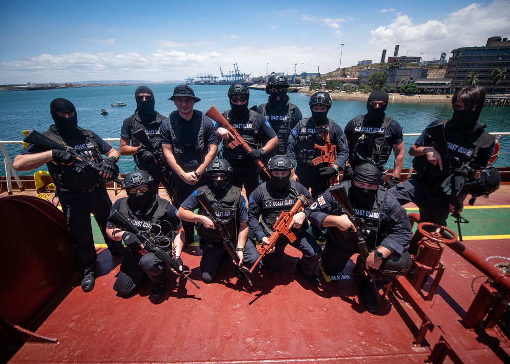 Cutlass Express 2023 participants conduct VBSS training in Mombasa