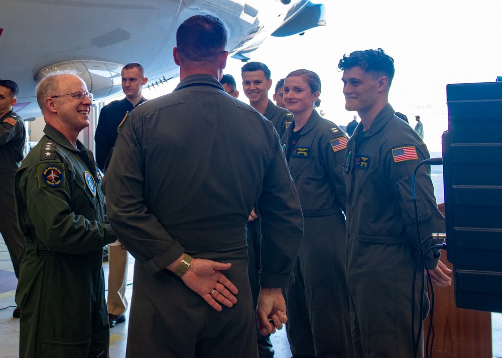 USFF Speaks to VP-8 Sailors