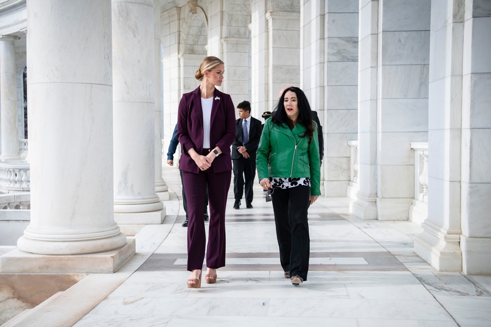 Miss America 2023 Grace Stanke Visits Arlington National Cemetery