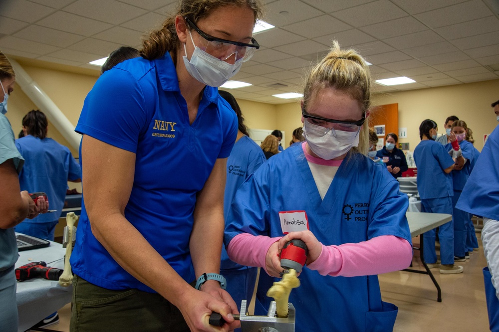 NMRTC San Diego hosts STEM event