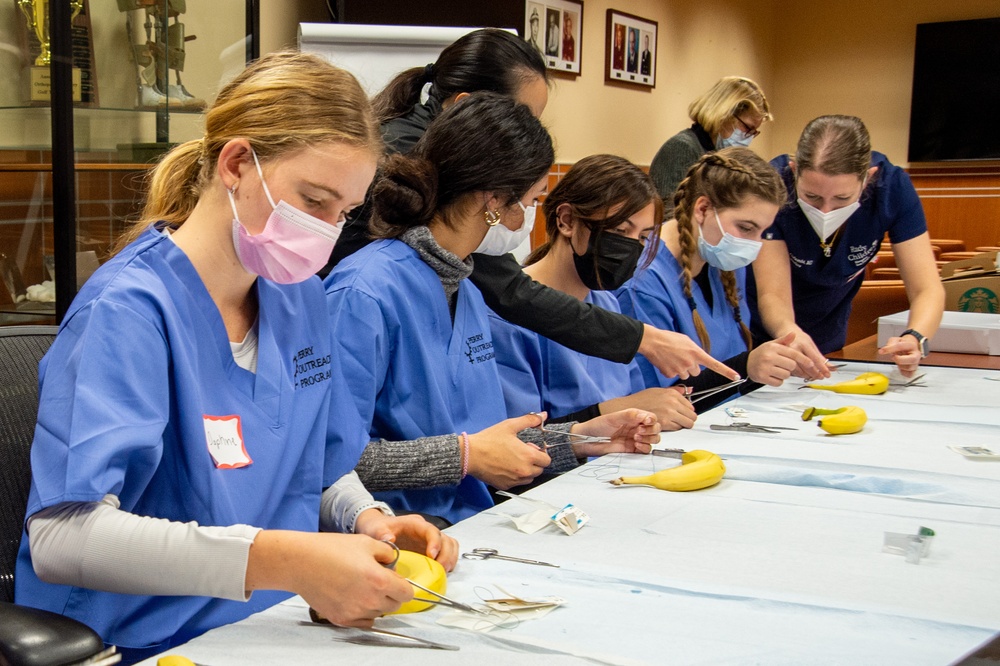 NMRTC San Diego hosts STEM event