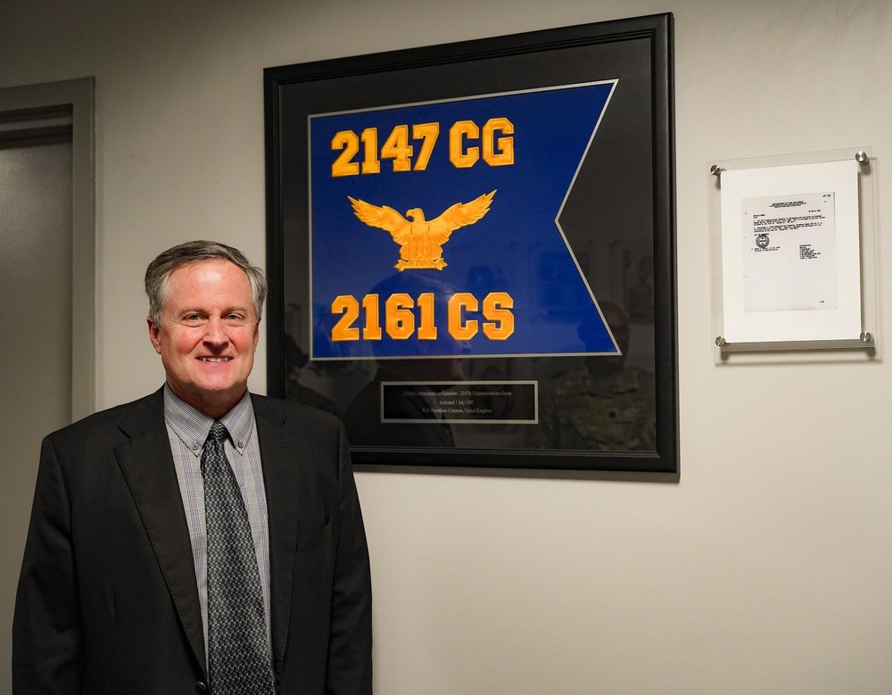 Former Secretary of the Air Force Chief Information General visits 561st Network Operations Squadron