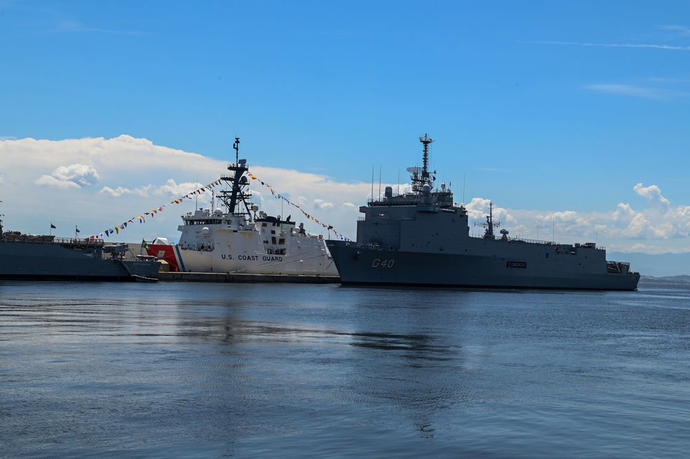 USCGC Stone arrives in Rio de Janeiro, Brazil