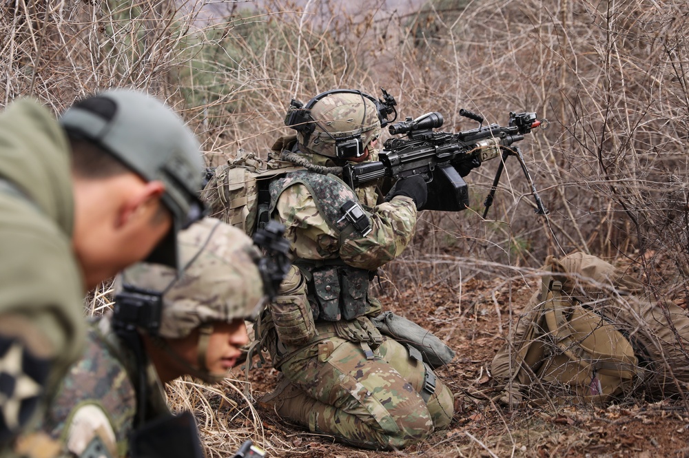 2-1 Infantry Conducts Battle Drills at Korean Combat Training Center During Exercise Warrior Shield