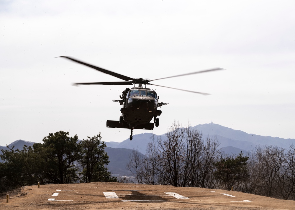 4-23 Infantry Conducts Air Assault During Exercise Warrior Shield