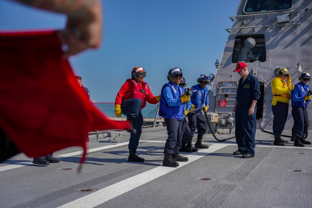 DVIDS - Images - USS OAKLAND CONDUCTS AIRCRAFT FIREFIGHTING DRILLS ...