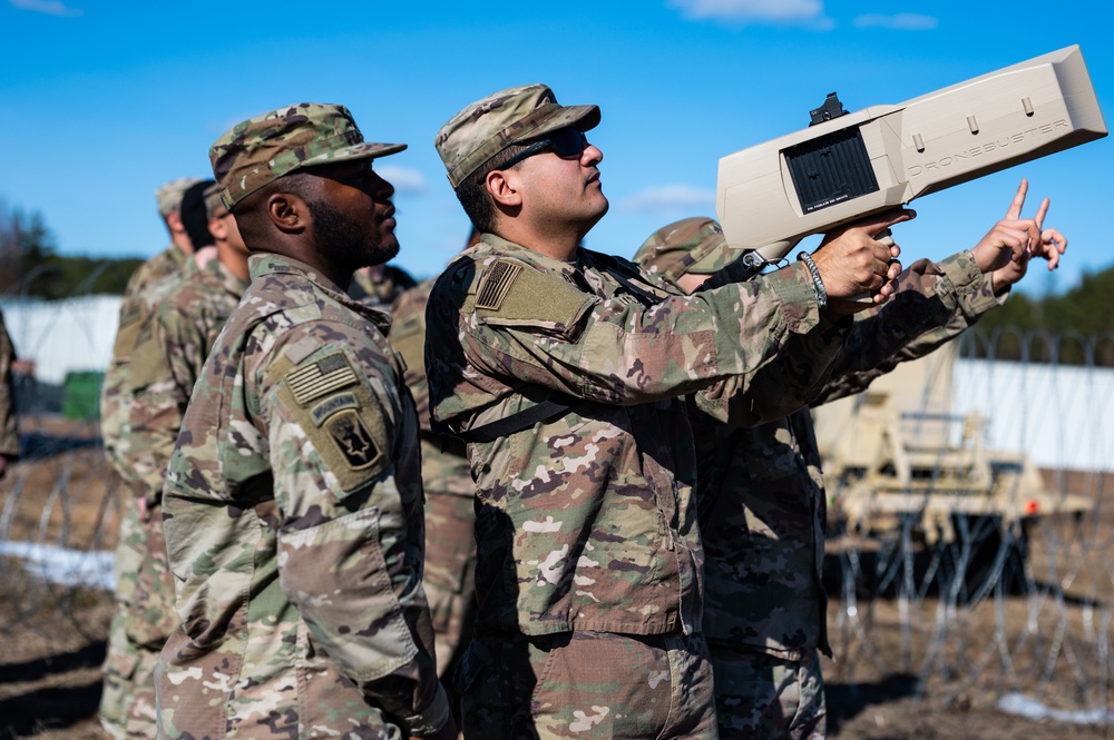 Military Police participate in a Counter-Unmanned Aircraft Systems class