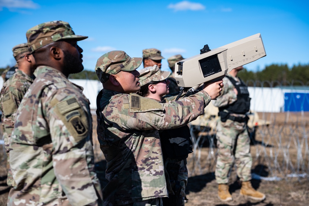 Military Police participate in a Counter-Unmanned Aircraft Systems class