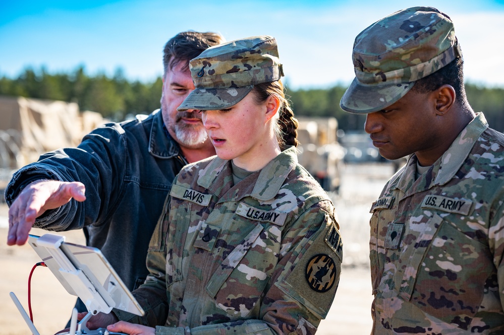 Military Police participate in a Counter-Unmanned Aircraft Systems class