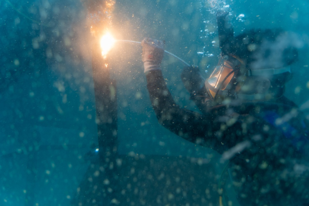 Underwater Cutting Demonstration During Cobra Gold 2023