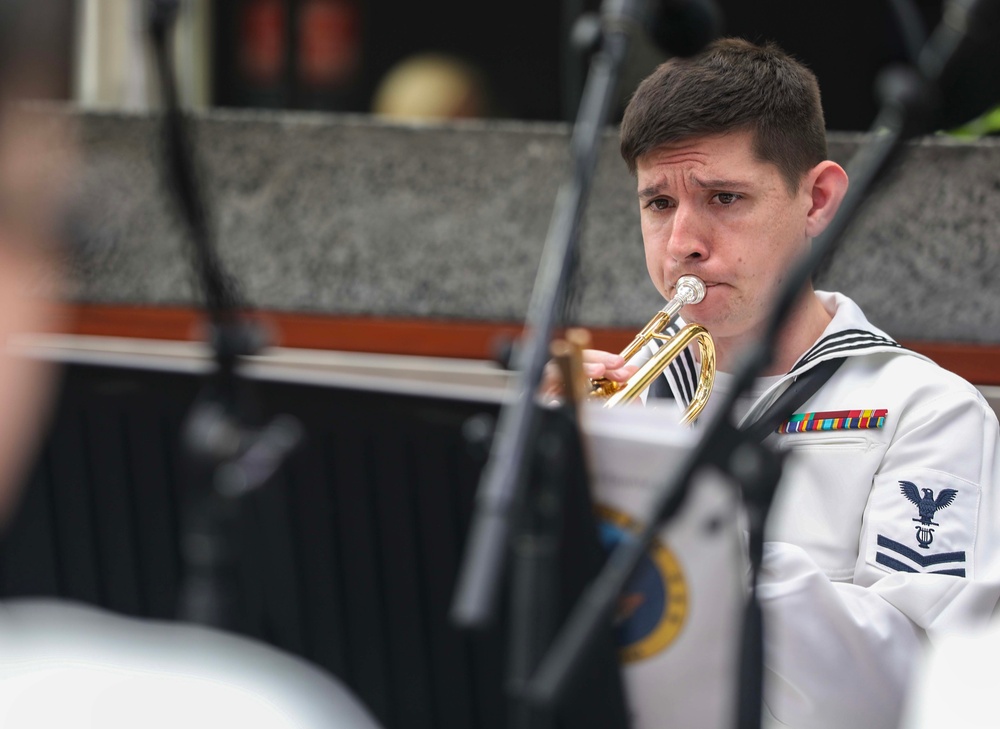 U.S. 7th Fleet Band Performs with Royal Australian Navy Band at Queen Street Mall