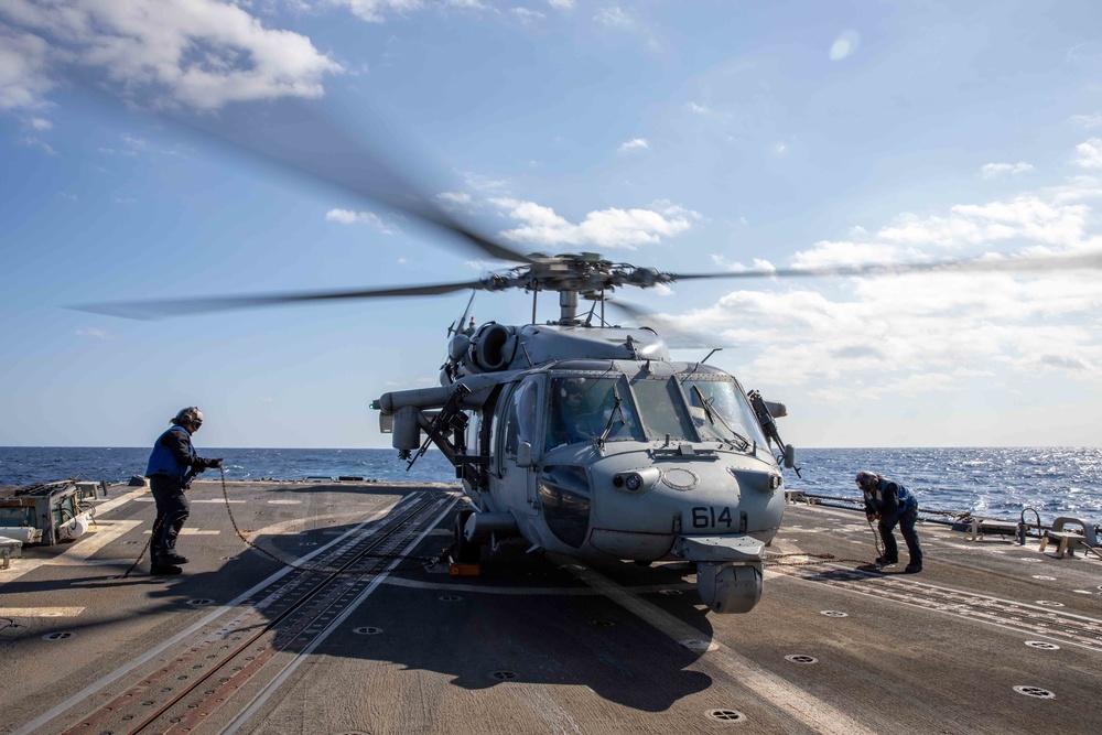 USS Nitze (DDG 94) Daily Operations