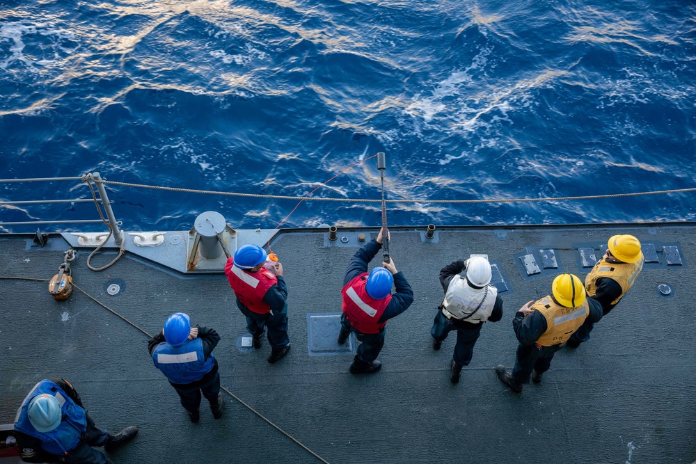 USS Leyte Gulf (CG 55) Daily Operations