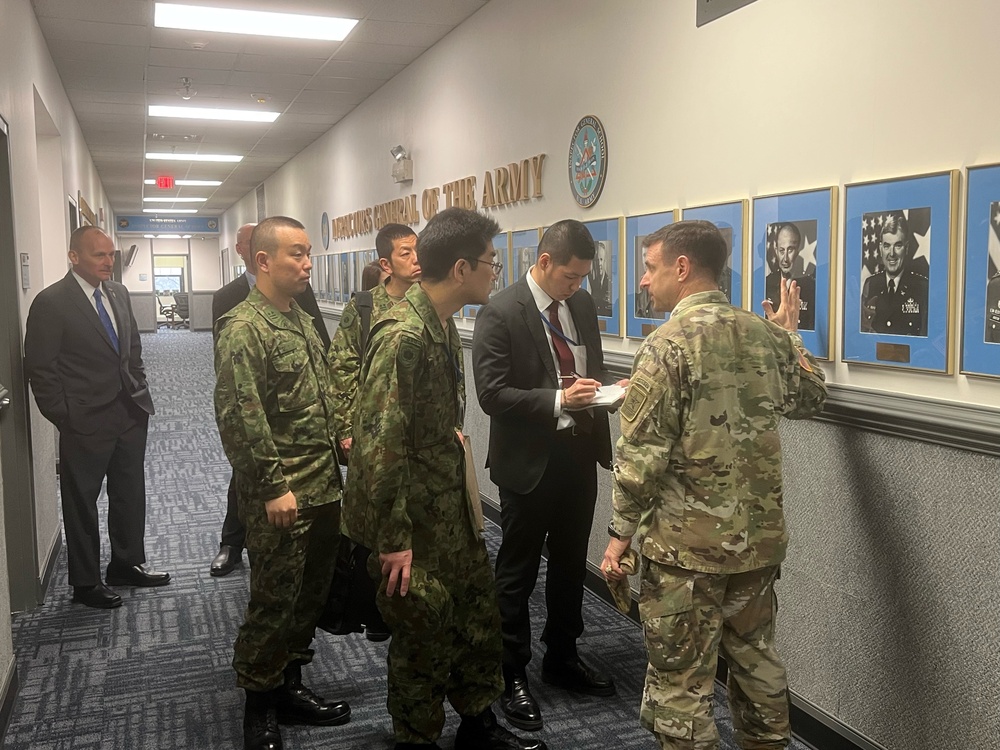 Japanese, U.S. Army inspectors general meet