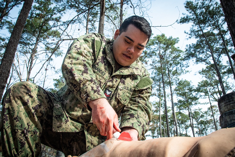 Cherry Point Sailors Refine Battlefield Medicine Skills