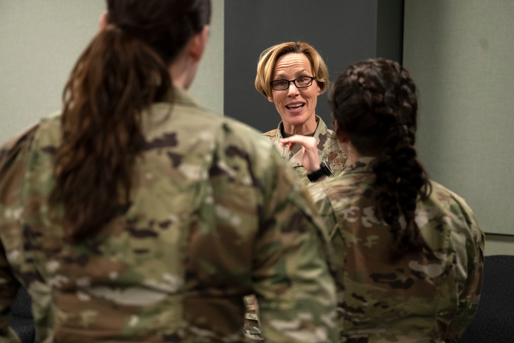 AFRL commander speaks at Women's History Month seminar