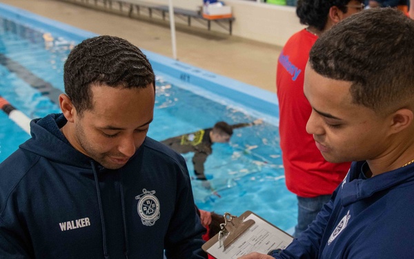 RTC Sailors Volunteer at SeaPerch