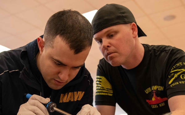 RTC Sailors Volunteer at SeaPerch