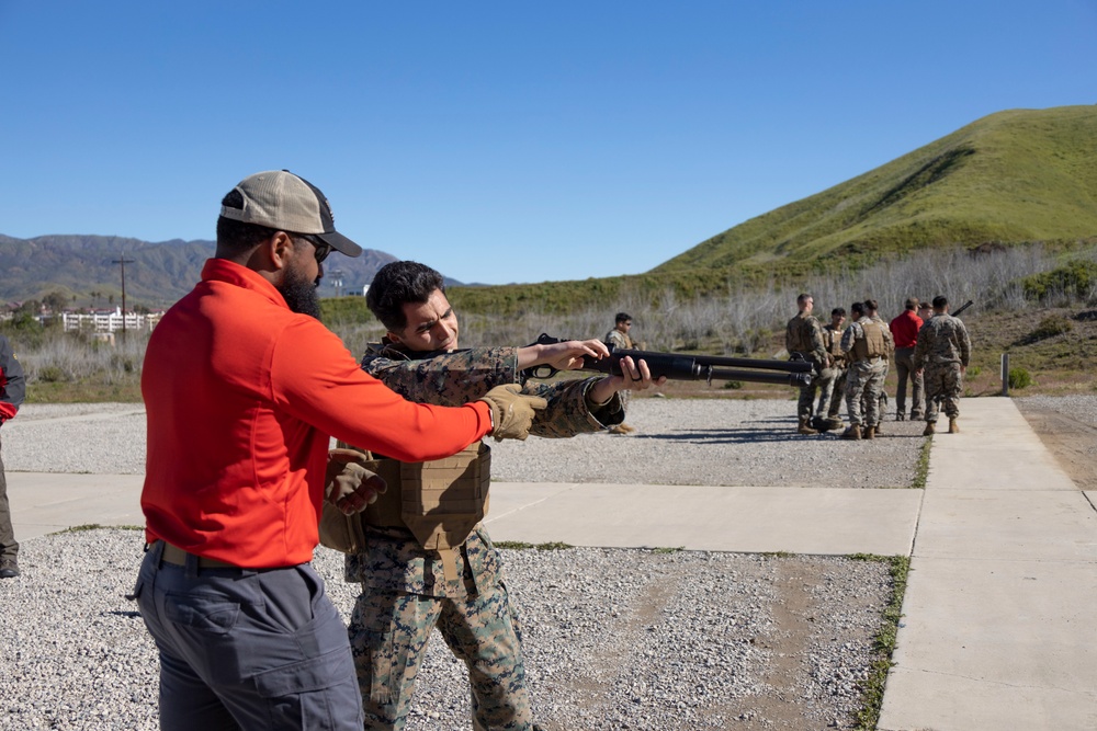 1st Supply Battalion Conducts Shotgun qualification for range coaches