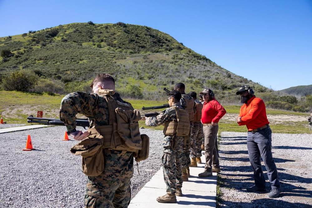 1st Supply Battalion Conducts Shotgun qualification for range coaches