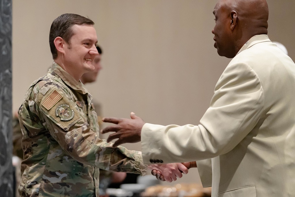 Guatemalan soldiers enhance cyber defense skills through intensive one-week cybersecurity course