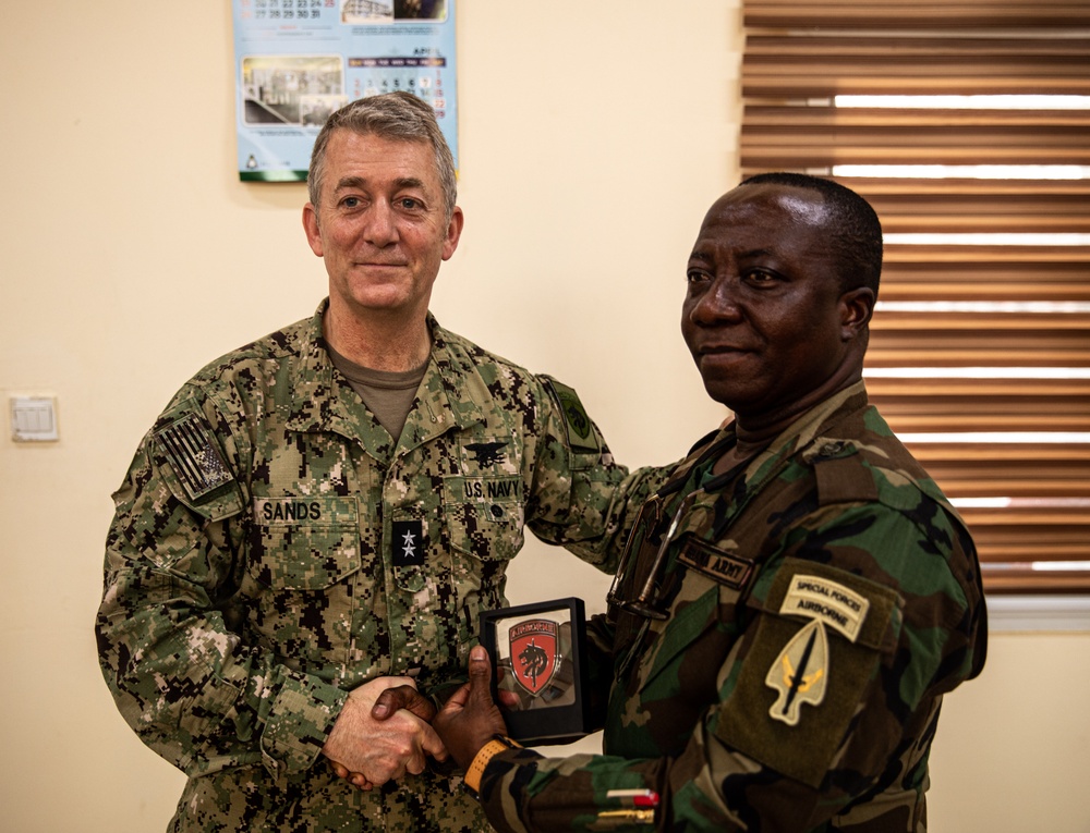 U.S. SOCAF Commander greets Ghana Armed Forces