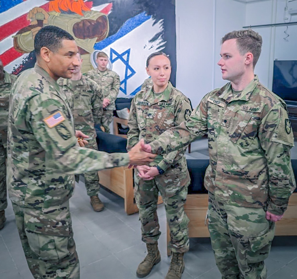 10TH AAMDC commanding general visits 13th MDB in Israel