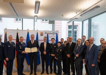 German Ministry recognized by USAFE-AFAFRICA for COVID support, Afghan aid, Ukraine support