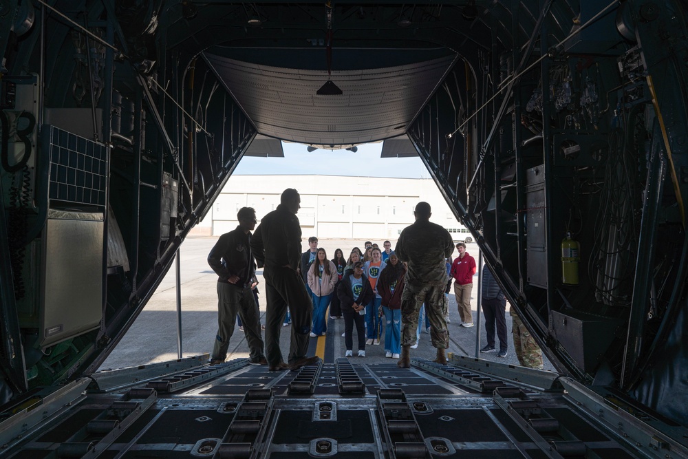 Cobb Youth Leadership visits Dobbins Air Reserve Base