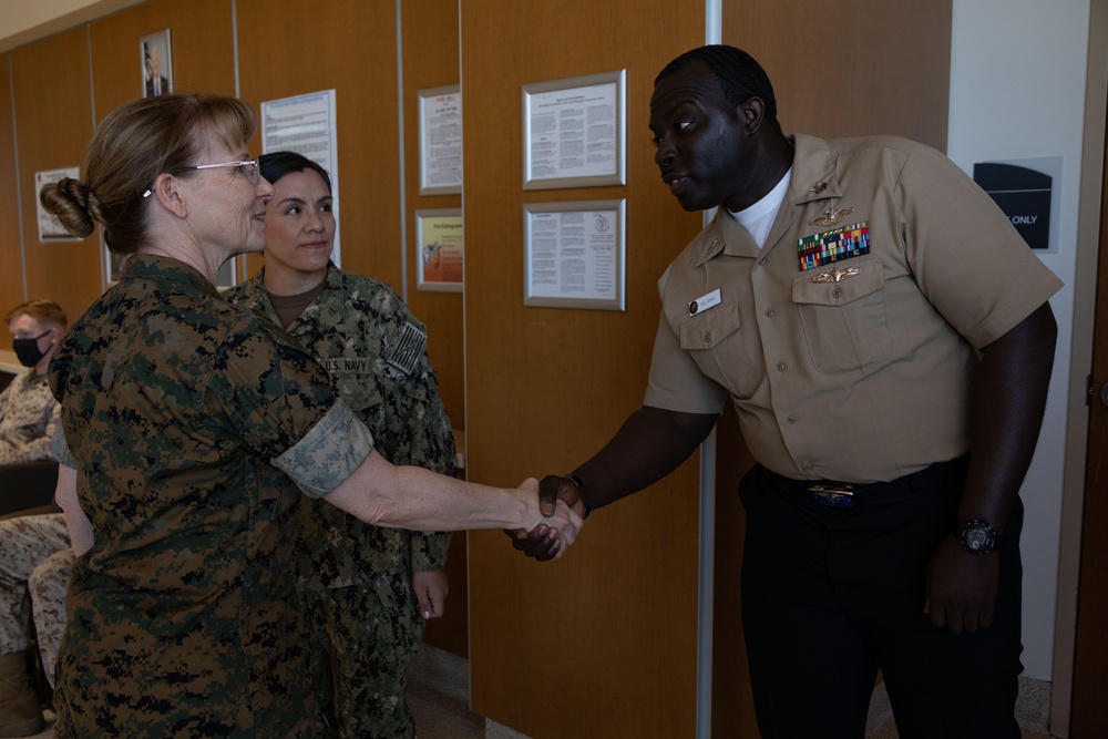 Medical officer of the Marine Corps visits MCAGCC.