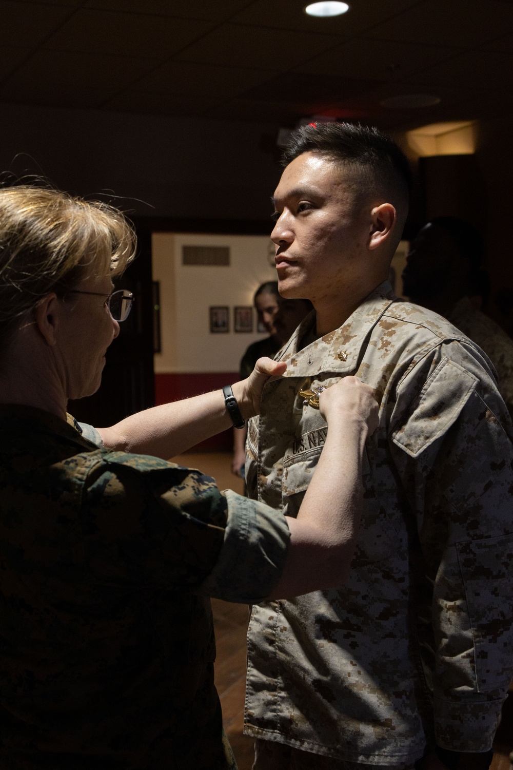 Medical officer of the Marine Corps visits MCAGCC.