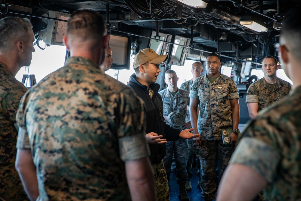 2nd Marine Expeditionary Brigade tours USS Arlington