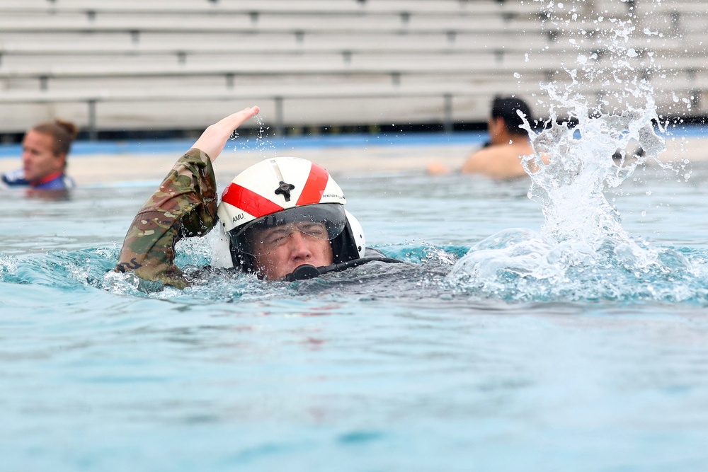 Cal Guard and Cal Fire conduct dunker training