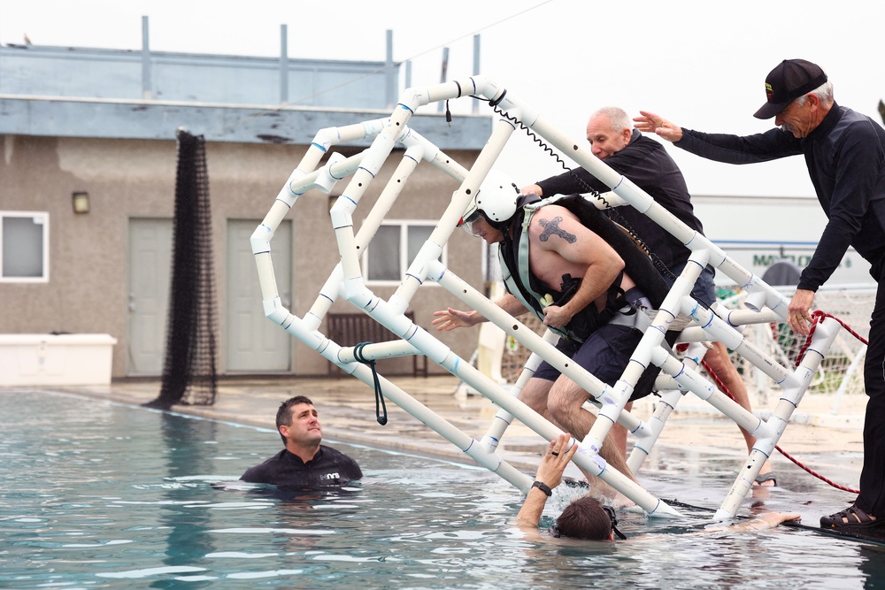 Cal Guard and Cal Fire conduct dunker training