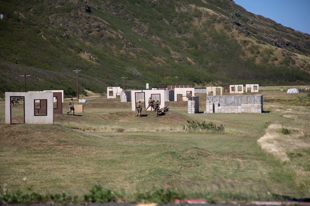 Army Rangers Train on Marine Corps Base Hawaii