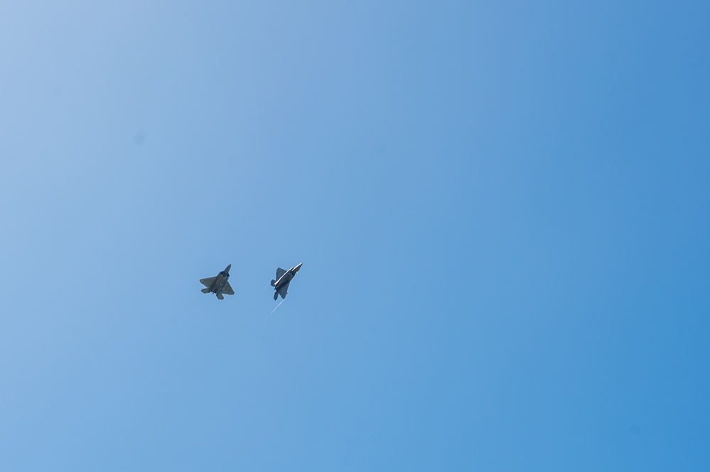 F-22 Raptors Successfully Rearmed in ACE Capabilities Milestone at Pacific Missile Range Facility (PMRF).