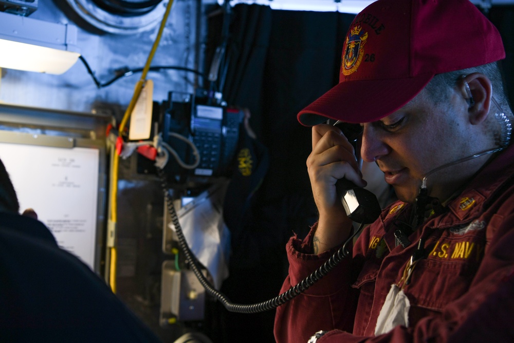 USS Mobile (LCS 26) Blue Crew Operates at Sea