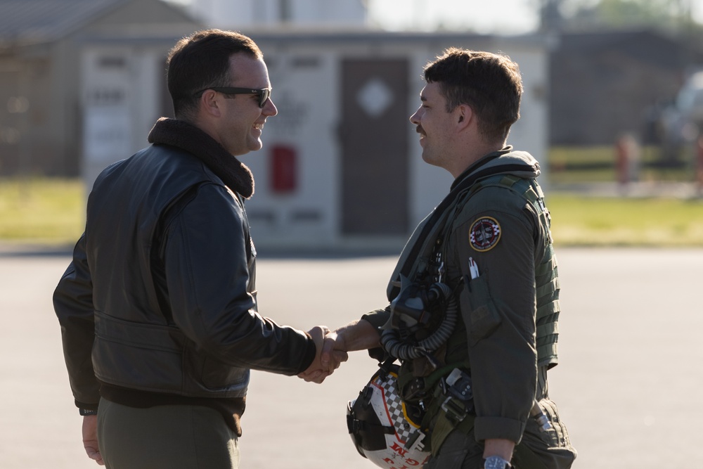 VMFA-312 returns from UDP