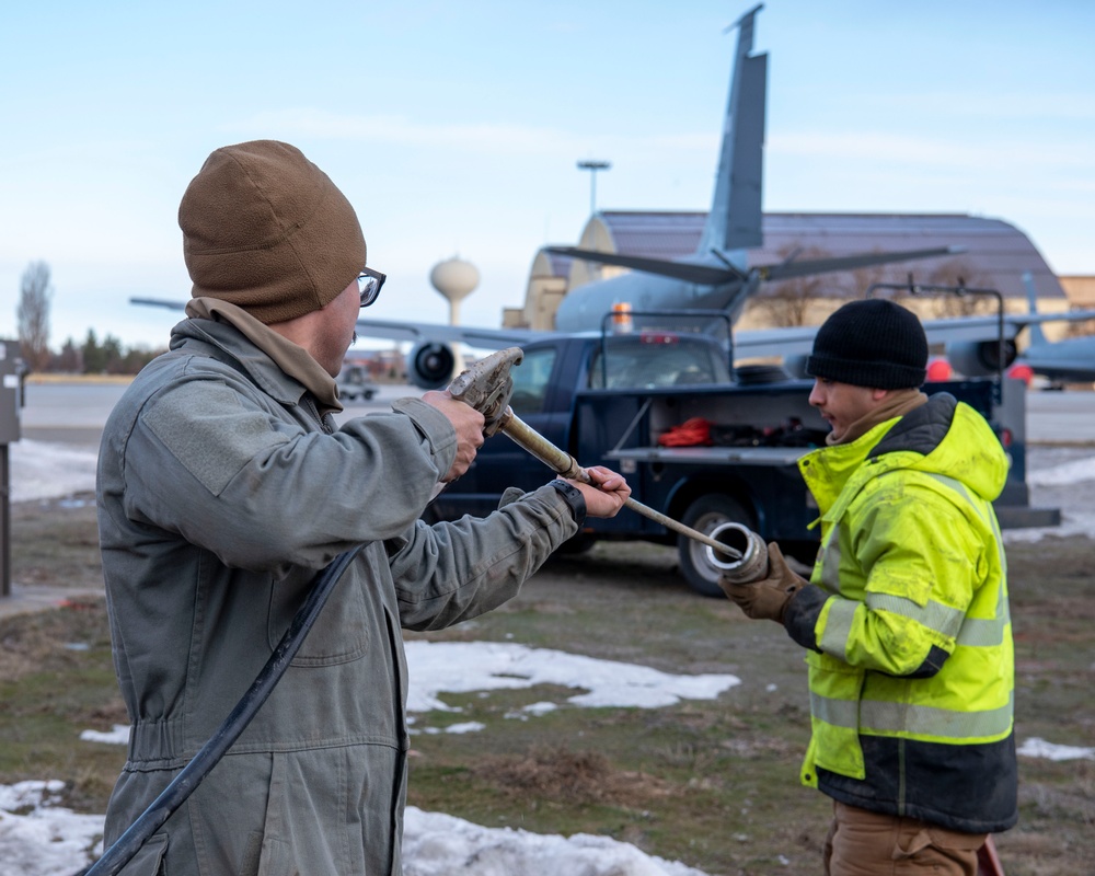 Repairing pipes, maintaining water flow