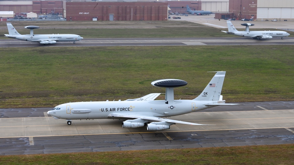 552nd ACW E-3 Sentry aircraft conduct weather flush exercise