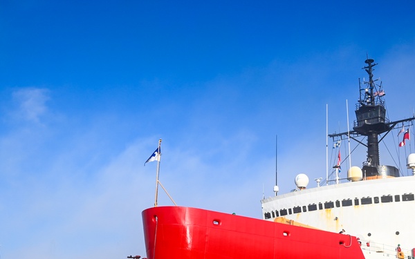 U.S. Coast Guard Cutter Polar Star arrives in Chile