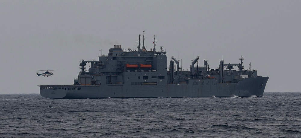 USS Milius (DDG 69) Conducts Flight Operations While Operating in the East China Sea