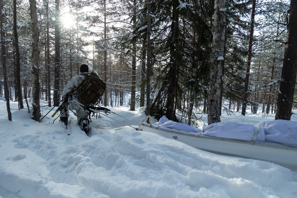 U.S. Army Special Forces Soldiers unify Arctic warfare tactics with Finnish SOF