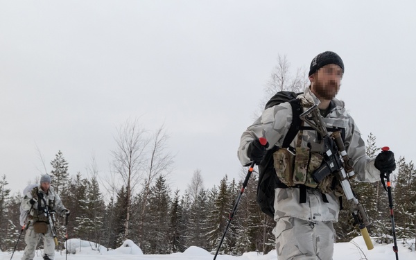 U.S. Army Special Forces Soldiers unify Arctic warfare tactics with Finnish SOF
