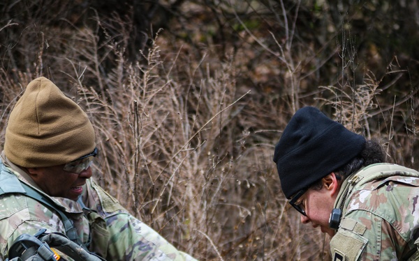 4th Cav Soldiers Be All They Can Be By Earning Their Spurs
