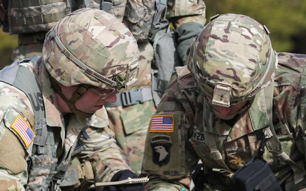 4th Cav Soldiers Be All They Can Be By Earning Their Spurs