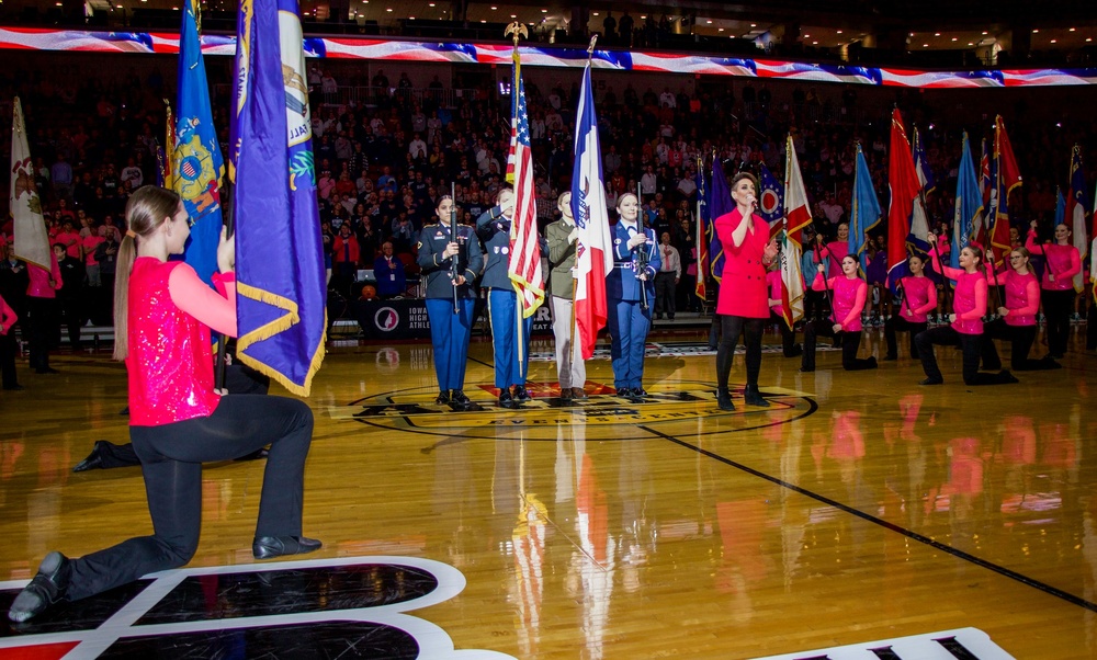 Iowa National Guard: All female color guard